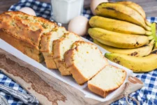 Como fazer um delicioso bolo de banana sem adição de açucar